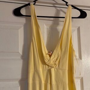 Elegant Yellow Sleeveless Jumpsuit